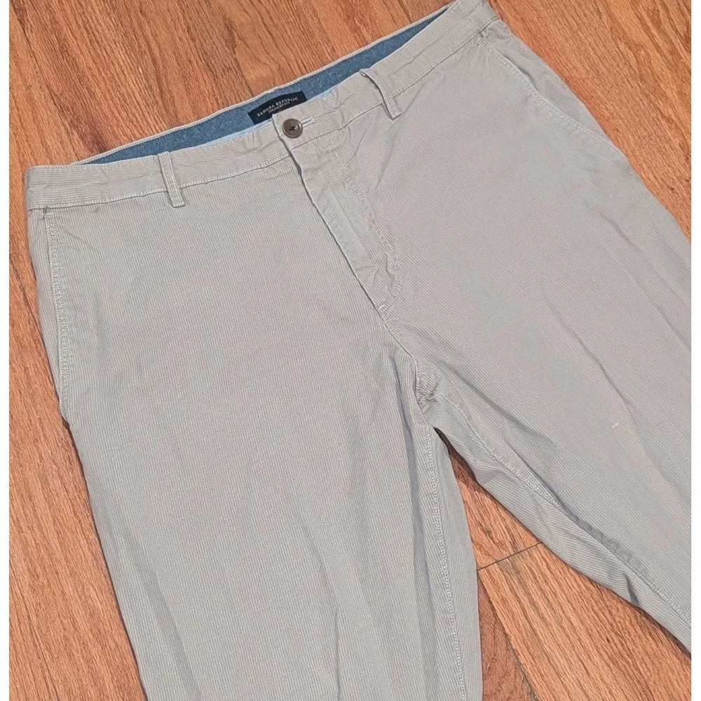 Classic‎ Striped Chino pants Men's 35x30 Straight Leg Preppy Banana Republic